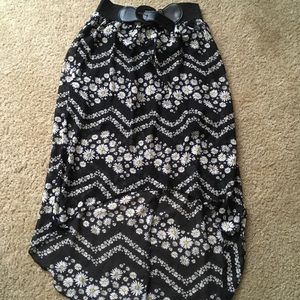 Daisy Print High-Low Skirt